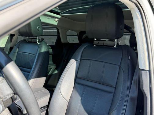 Fuji White 2020 Land Rover Range Rover Evoque S