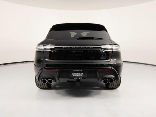 2026 Porsche Macan T