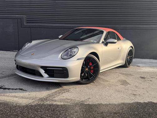2023 Porsche 911 Carrera