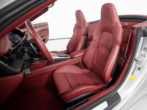 2023 Porsche 911 Carrera