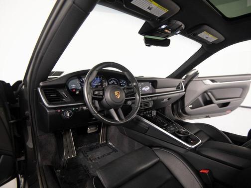 2022 Porsche 911 Carrera 4S