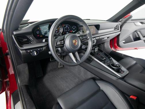 2024 Porsche 911 Carrera 4S