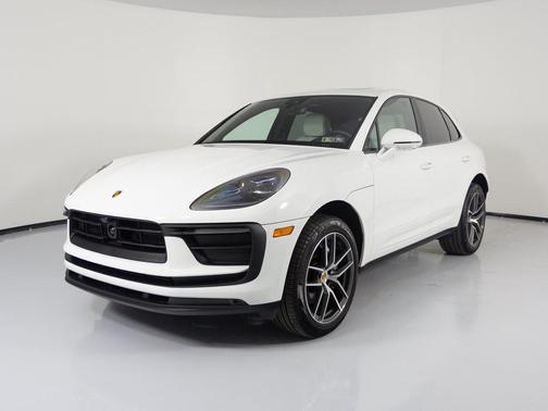 2025 Porsche Macan