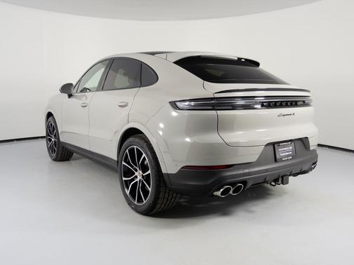 2026 Porsche Cayenne S