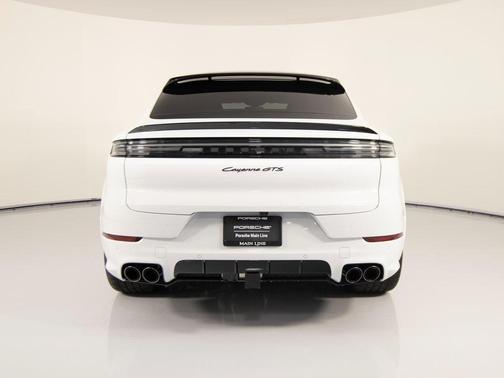 2026 Porsche Cayenne GTS