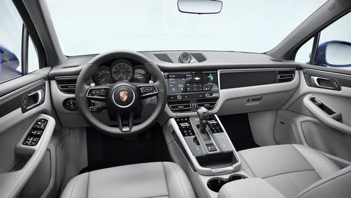 2026 Porsche Macan 