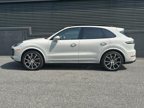 2022 Porsche Cayenne Turbo