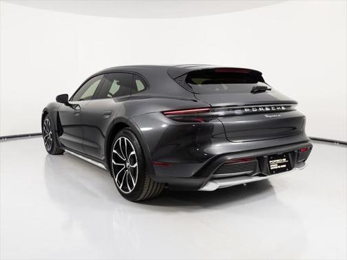 2022 Porsche Taycan Cross Turismo 4