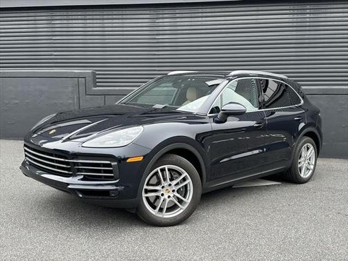 2021 Porsche Cayenne Base (Tiptronic)