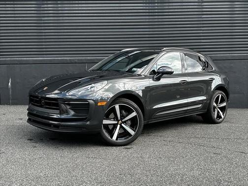 2024 Porsche Macan Base