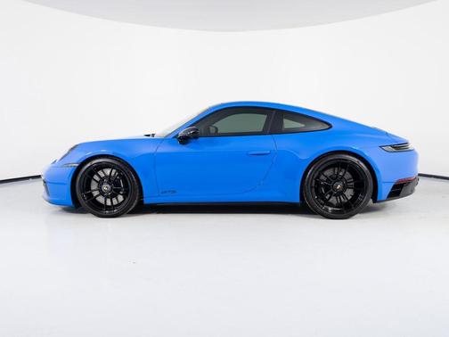 2024 Porsche 911 Carrera GTS