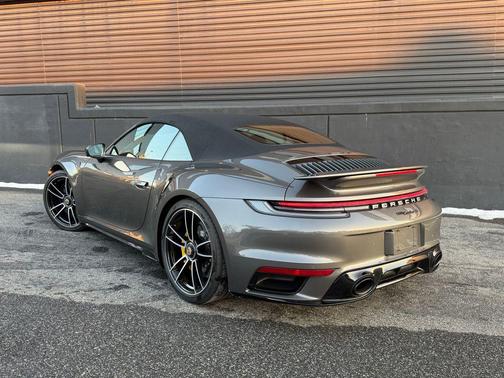 2023 Porsche 911 Turbo S