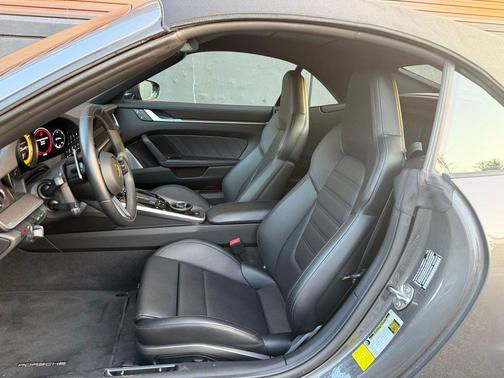 2023 Porsche 911 Turbo S