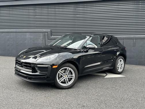 2025 Porsche Macan 