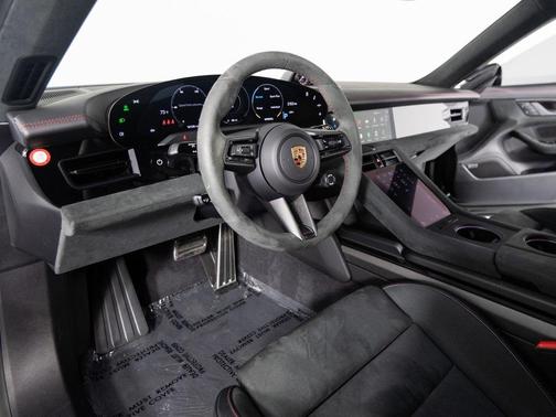 2023 Porsche Taycan GTS