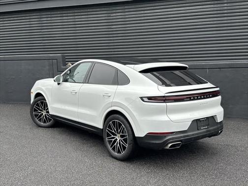 2024 Porsche Cayenne