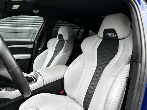 2023 BMW X6 M Base