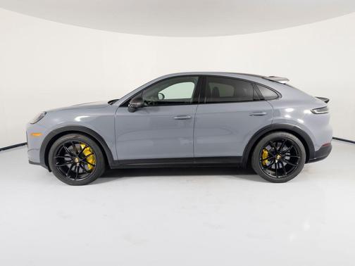 Arctic Grey 2024 Porsche Cayenne Turbo GT