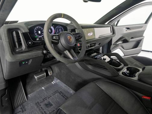 Arctic Grey 2024 Porsche Cayenne Turbo GT