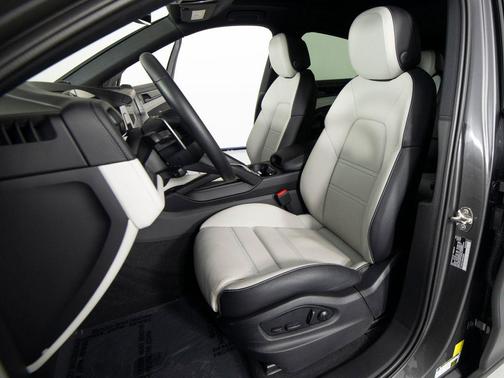 2025 Porsche Cayenne Cayenne