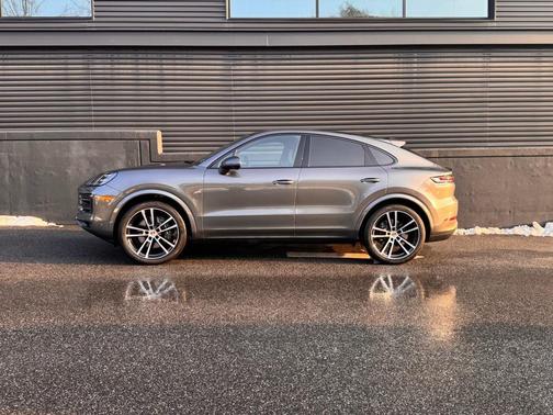 2025 Porsche Cayenne Cayenne