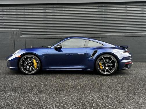 2022 Porsche 911 Turbo S