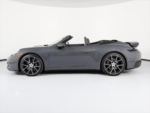 2025 Porsche 911 Carrera