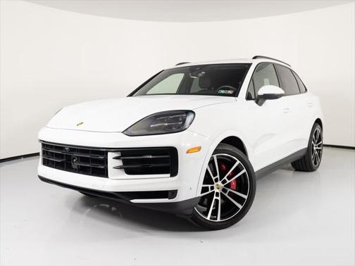 2024 Porsche Cayenne S