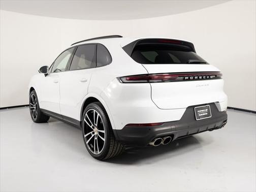 2024 Porsche Cayenne S