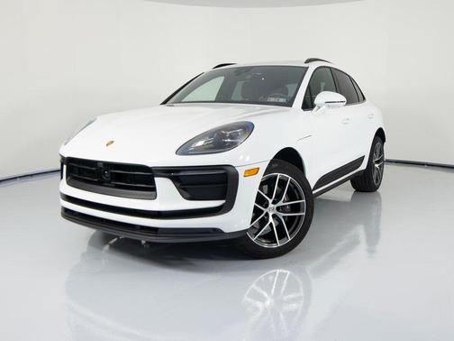 2025 Porsche Macan 