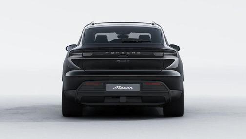 2026 Porsche Macan 4