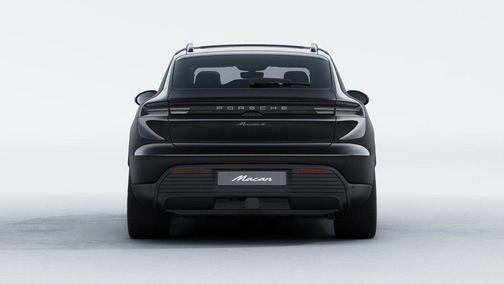 2026 Porsche Macan 4