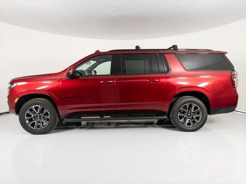 2021 Chevrolet Suburban 4WD Z71