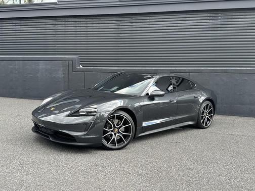 2023 Porsche Taycan
