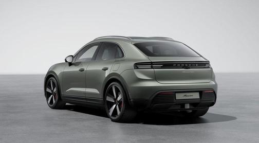 2025 Porsche Macan 4S
