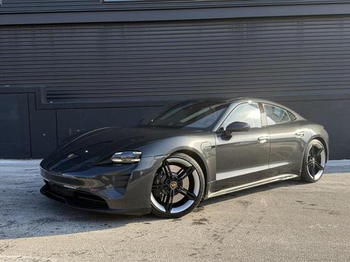 2023 Porsche Taycan GTS