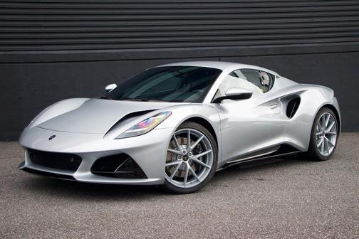 2025 Lotus Emira V6