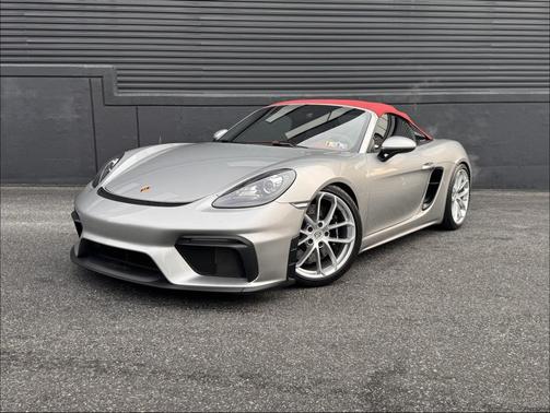 2023 Porsche 718 Spyder 