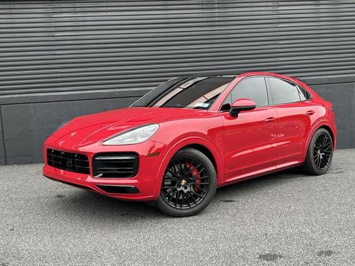 2023 Porsche Cayenne GTS