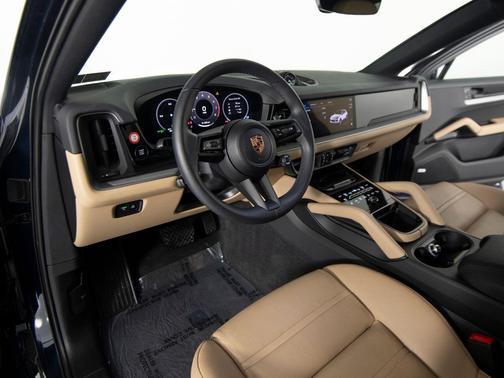 2025 Porsche Cayenne Cayenne
