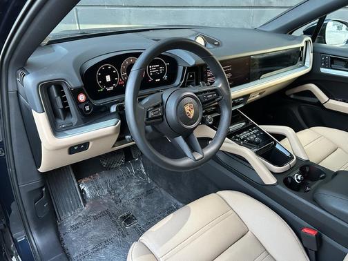 2025 Porsche Cayenne Cayenne