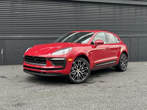 2025 Porsche Macan