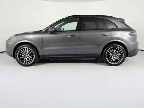 Quartzite Grey Metallic 2023 Porsche Cayenne Cayenne