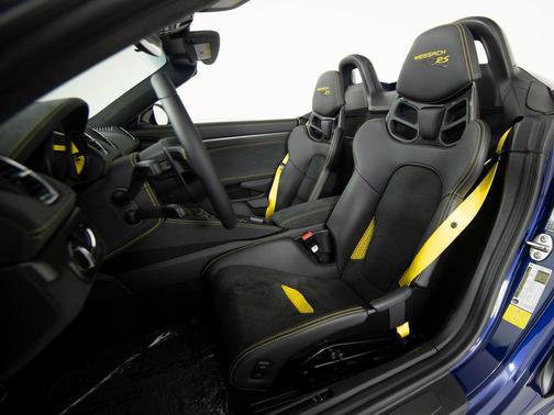 2025 Porsche 718 Spyder RS