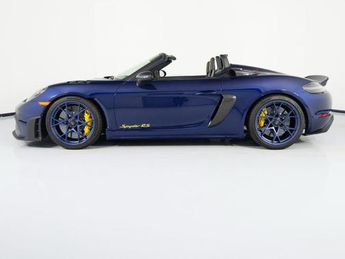 2025 Porsche 718 Spyder RS