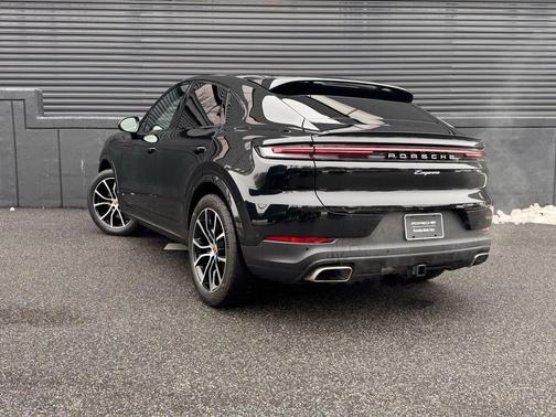 2025 Porsche Cayenne Cayenne