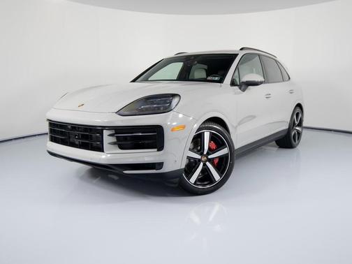 2026 Porsche Cayenne S