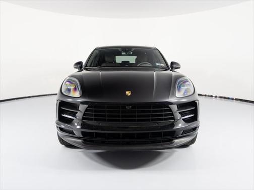 2021 Porsche Macan Base