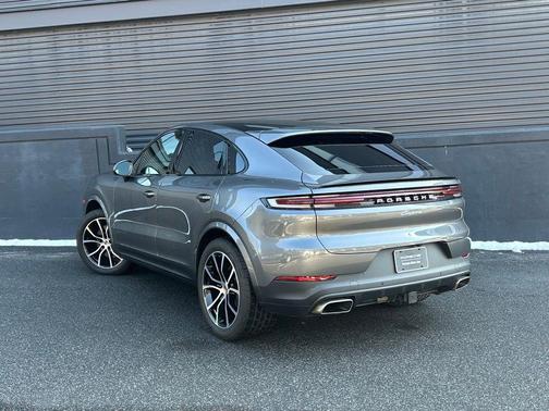 2025 Porsche Cayenne Cayenne