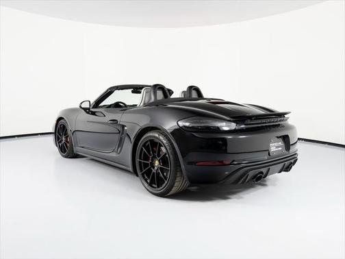 2024 Porsche 718 Boxster GTS 4.0